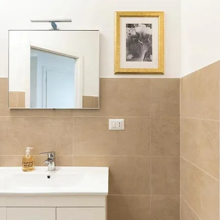 Apartment Plum Guide - Gattopardo